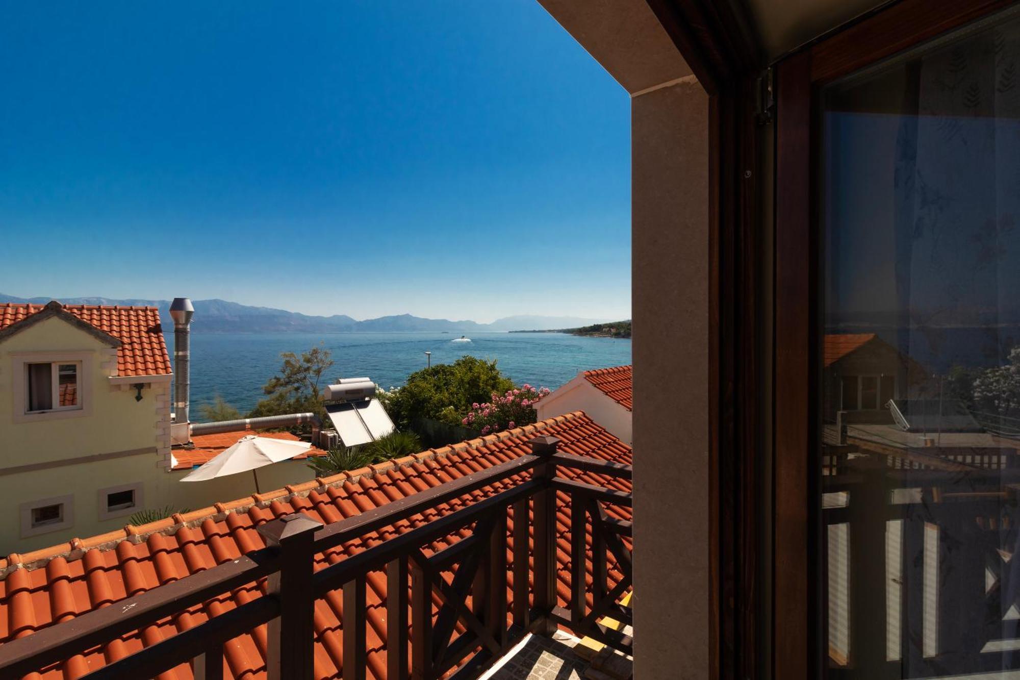 Taverna & Rooms Sutivan Εξωτερικό φωτογραφία
