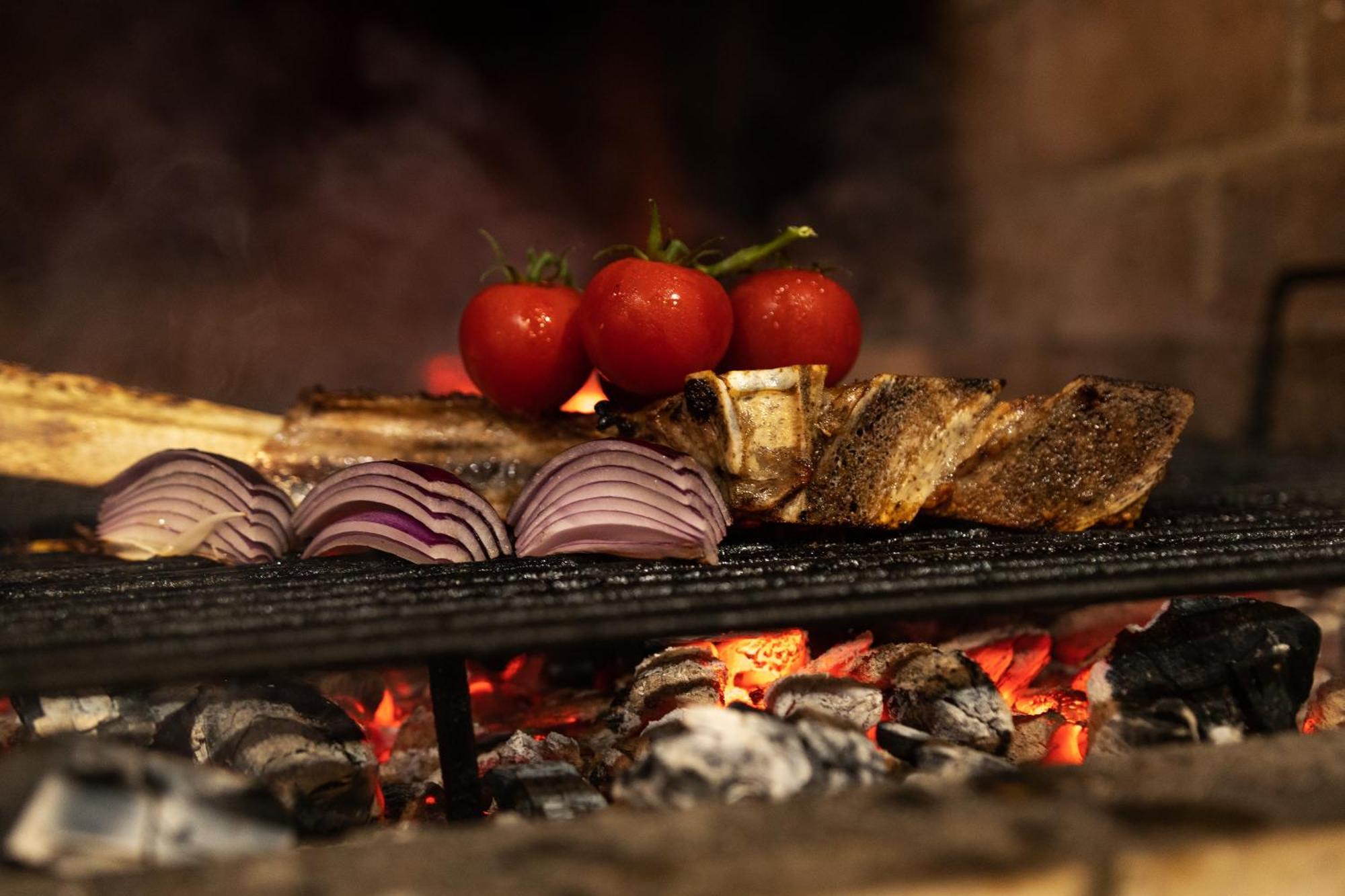 Taverna & Rooms Sutivan Εξωτερικό φωτογραφία