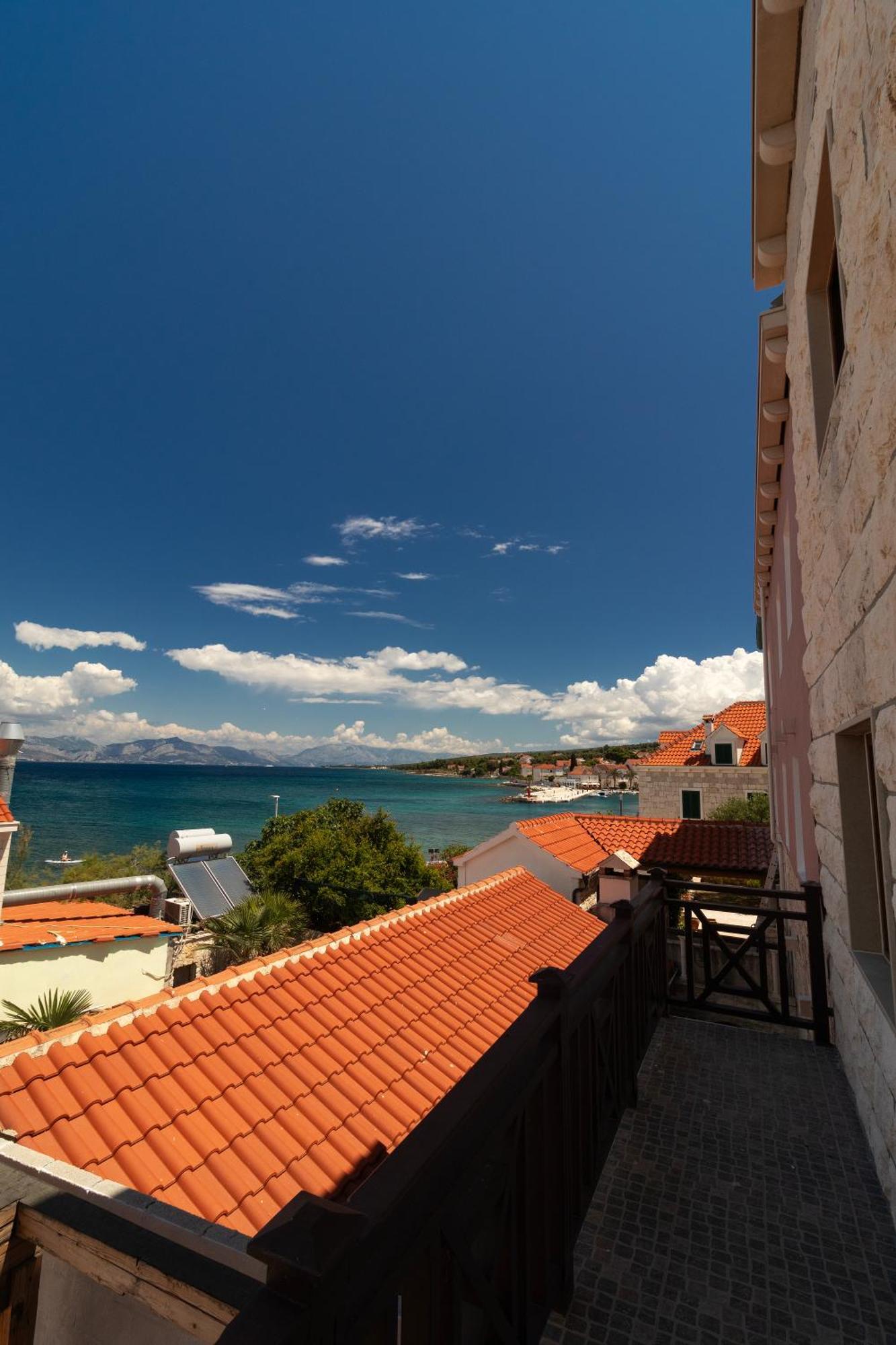 Taverna & Rooms Sutivan Εξωτερικό φωτογραφία