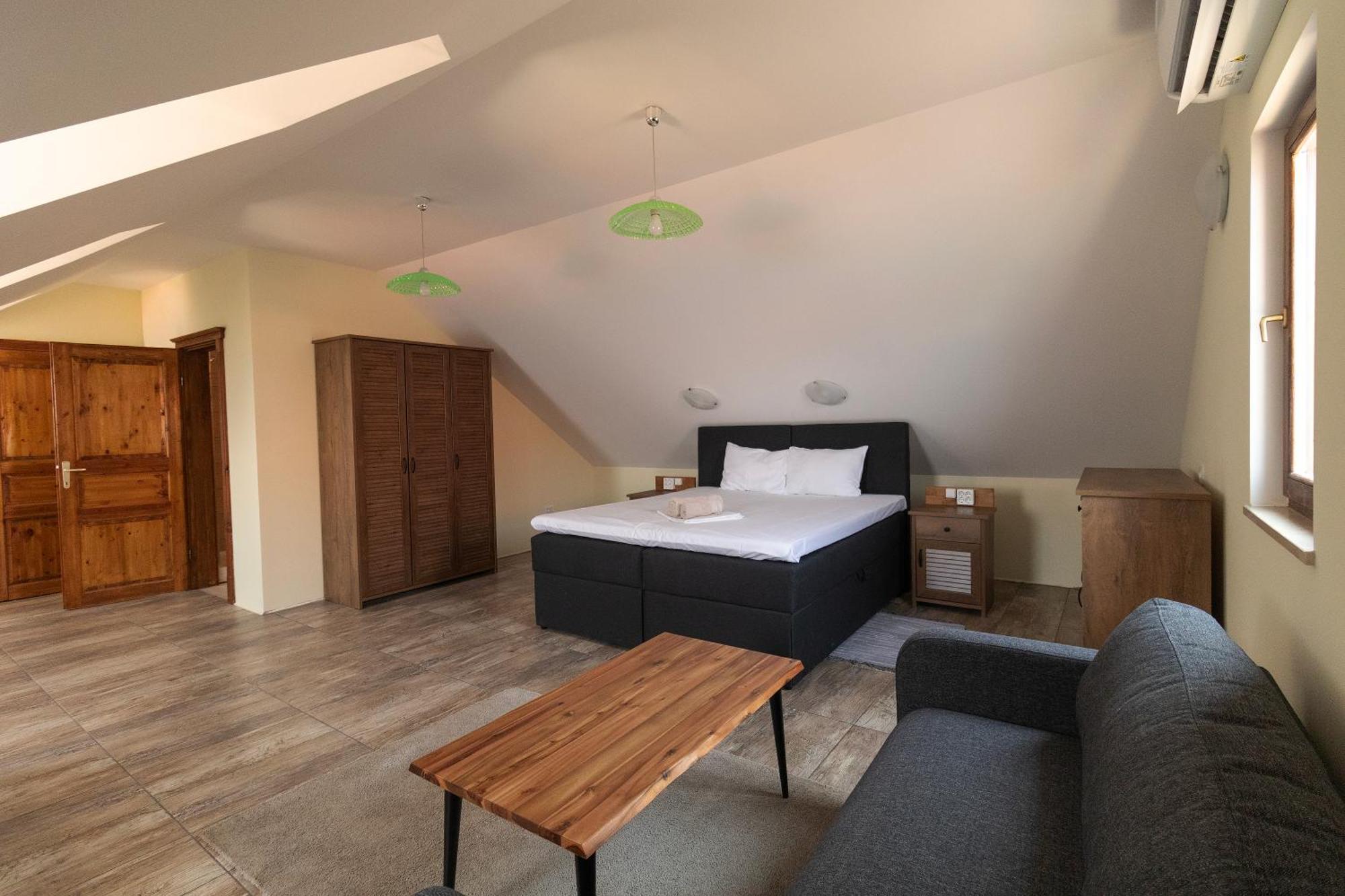 Taverna & Rooms Sutivan Εξωτερικό φωτογραφία